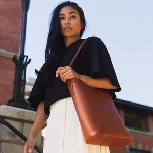 Teddi Joelle Leather Tote Bag  (FLAWED*****)